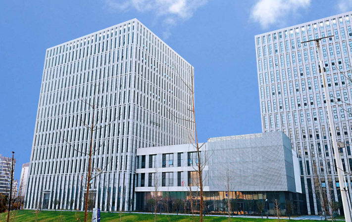 东莞市德元环保机械有限公司污水处理设备与除尘设备产品参数对比分析